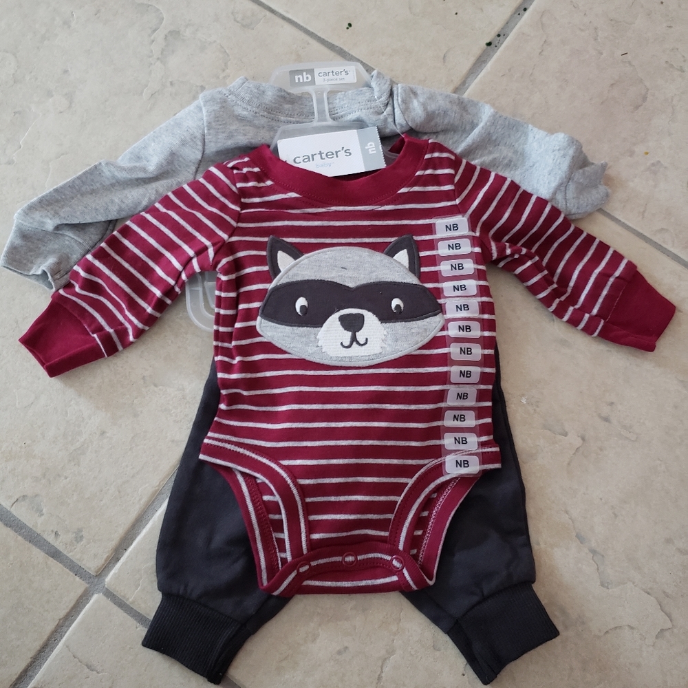 Nwt Carter's long sleeved 3 piece NB set